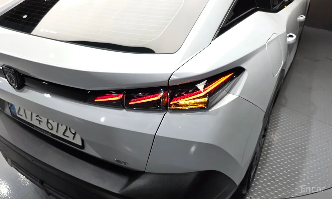 Peugeot 408 2023 1.2 Pure Tech GT