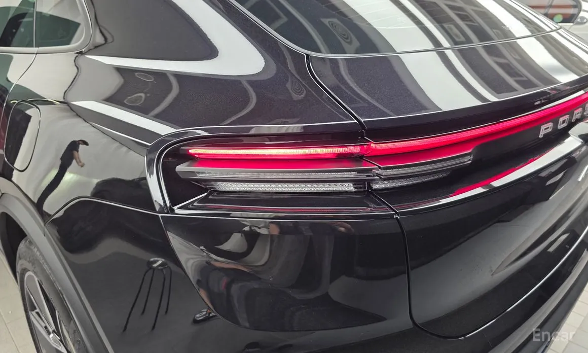 Porsche Macan 2024 Base 4