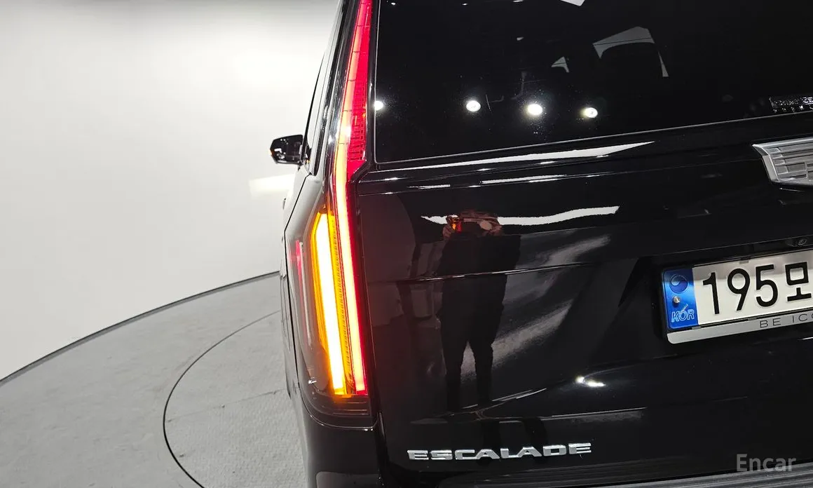 Cadillac Escalade 2021 6.2