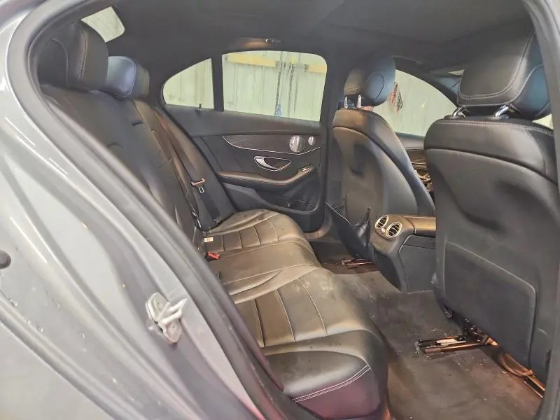 MERCEDES-BENZ C 2015 VIN 55SWF4KB5FU011549