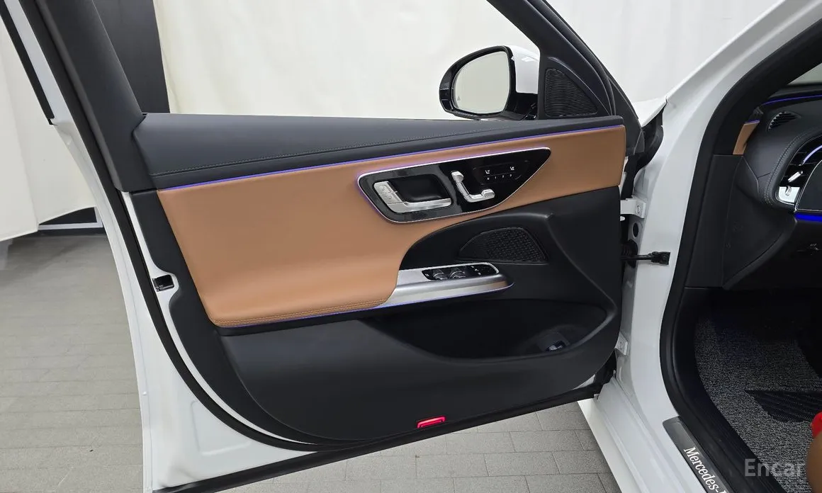 Mercedes-Benz E-Class 2024 E200 Avantgarde
