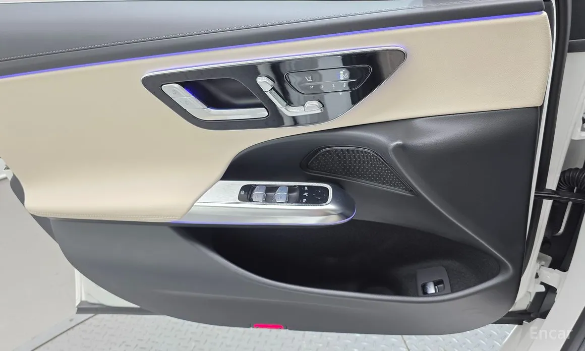 Mercedes-Benz E-Class 2024 E200 Avantgarde