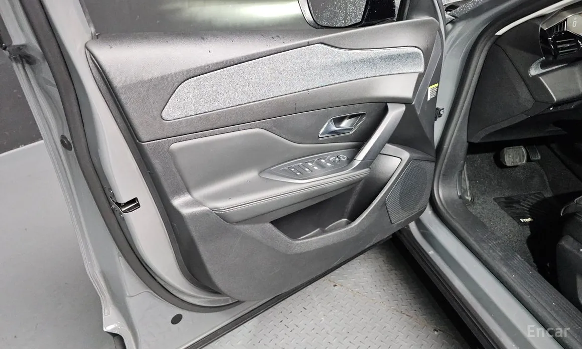 Peugeot 408 2023 1.2 Pure Tech Allure