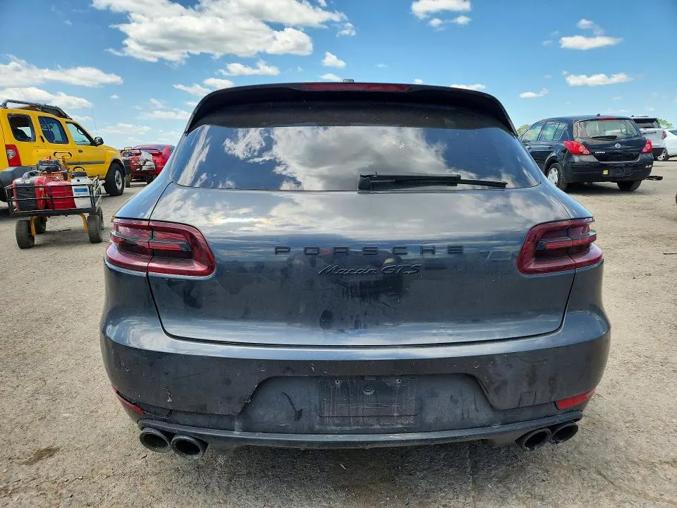 PORSCHE MACAN 2017 VIN WP1AG2A57HLB56261