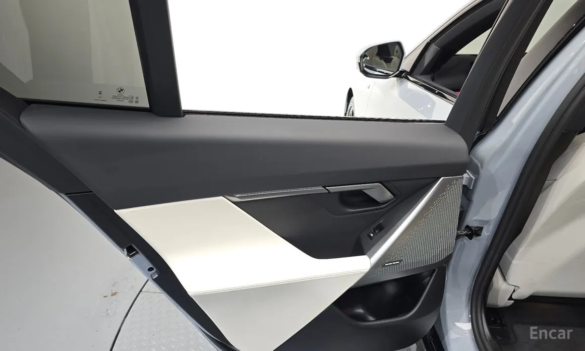 Фото 25 - BMW 5 Series