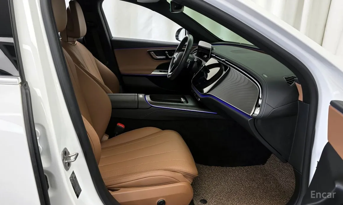 Mercedes-Benz E-Class 2024 E200 Avantgarde