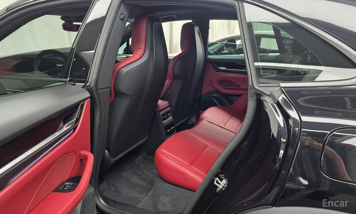 Porsche Macan 2024 Base 4