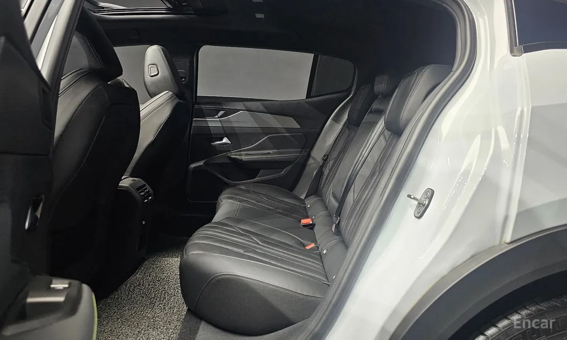 Peugeot 408 2023 1.2 Pure Tech GT