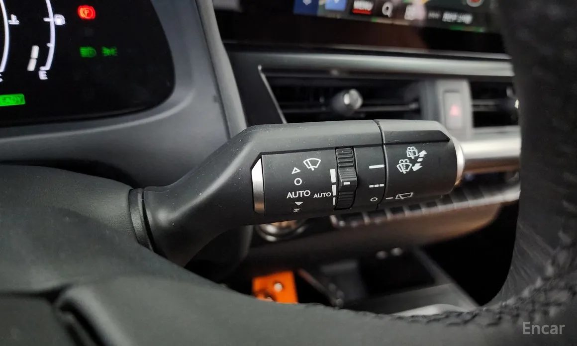 Lexus UX 2024 2.0 2WD
