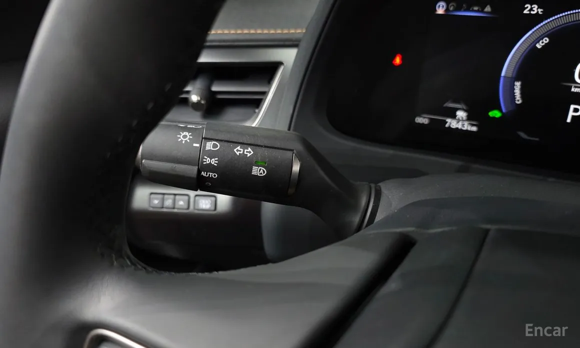 Lexus UX 2024 2.0 2WD
