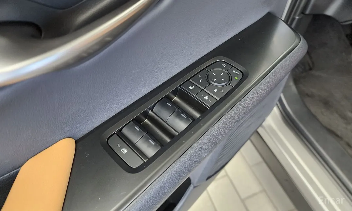 Lexus UX 2024 2.0 2WD