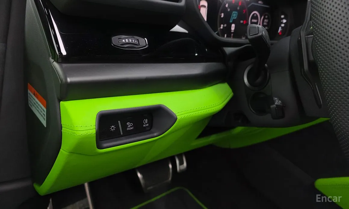 Lamborghini Urus 2018 4.0 V8 SE