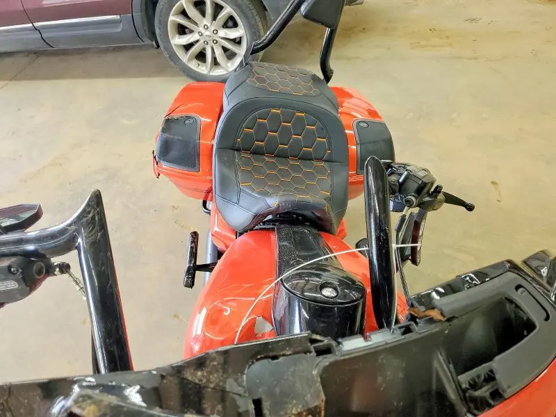 HARLEY-DAVIDSON FL 2017