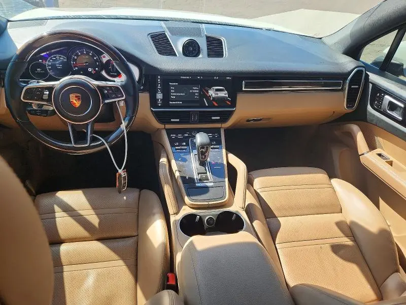 PORSCHE CAYENNE 2019 VIN WP1AA2AY6KDA10818