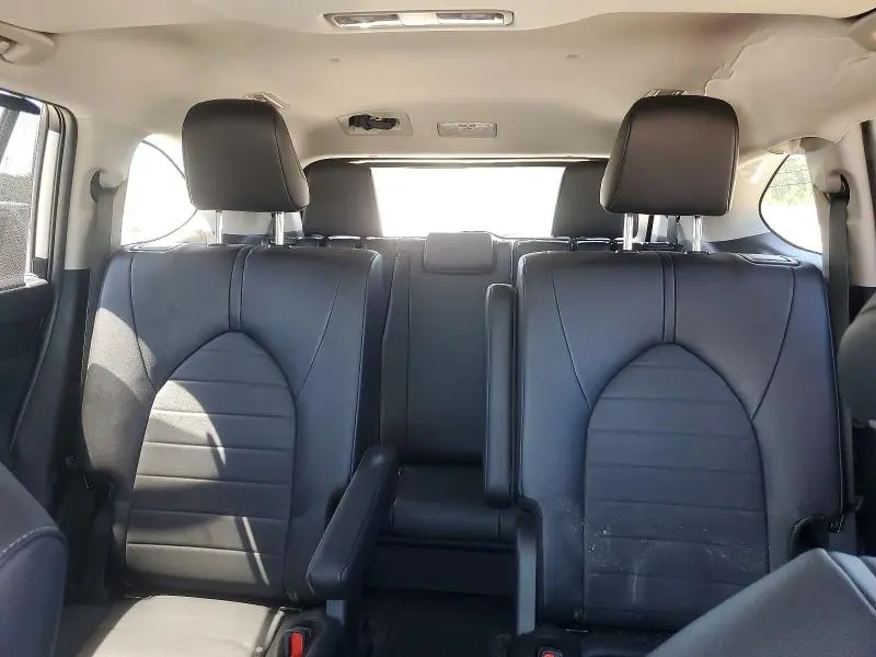 Фото 10 - TOYOTA HIGHLANDER