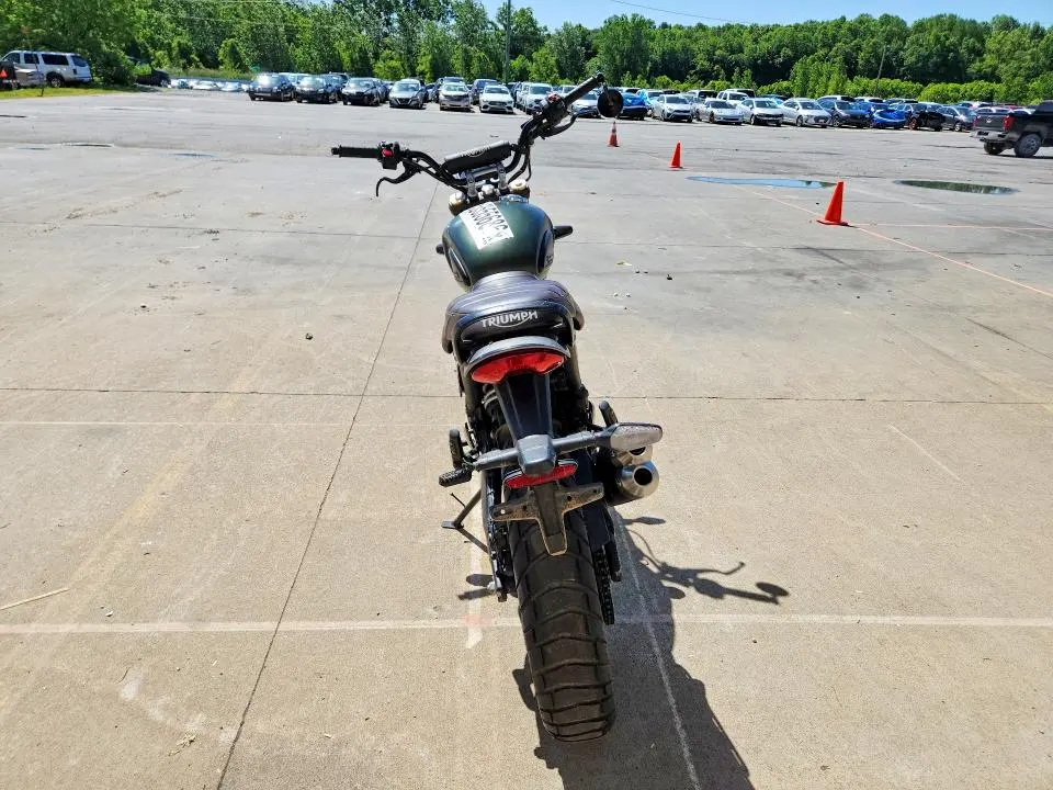 TRIUMPH SCRAMBLER 2025