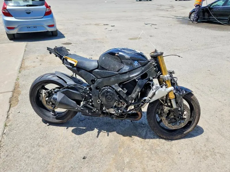 SUZUKI GSXR750 2016
