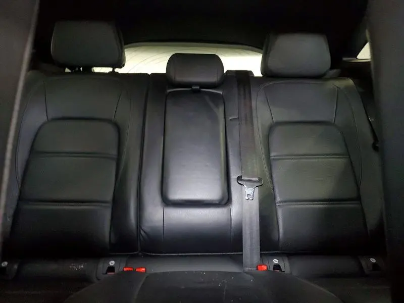 JAGUAR ETYPE 2019 VIN SADFP2FX4K1Z42687