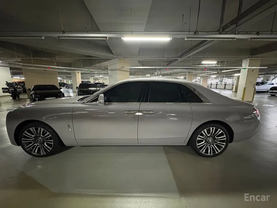 Rolls-Royce Ghost 2020 6.7 V12