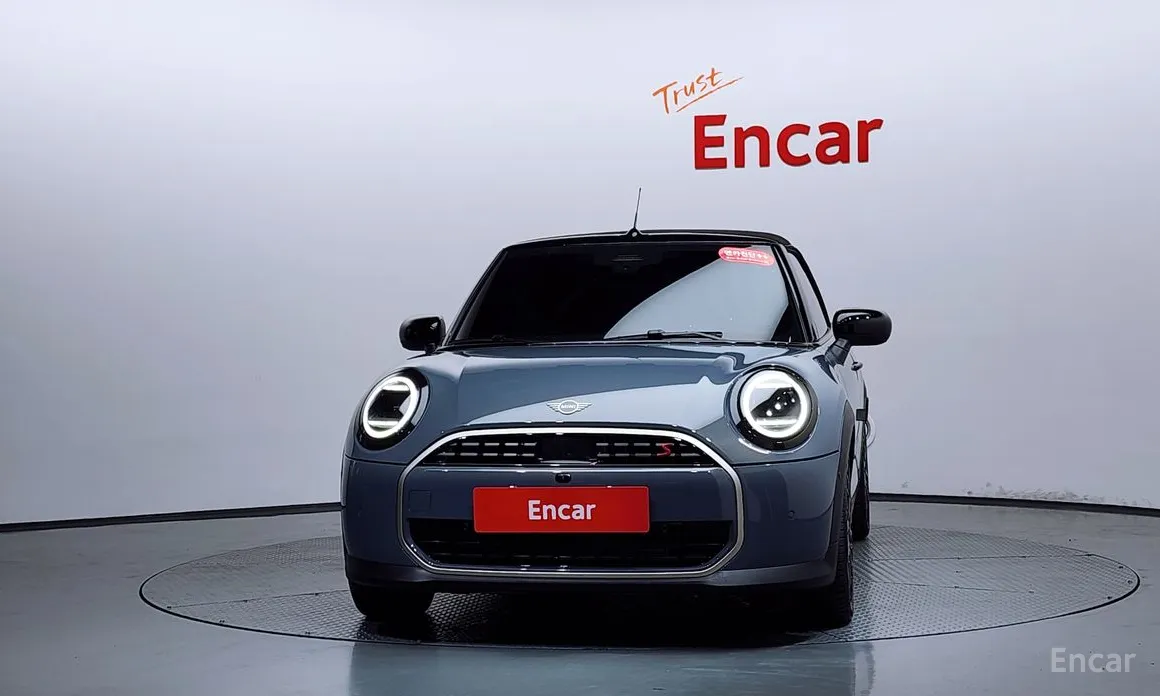 Mini Cooper Convertible 2025 Favoured