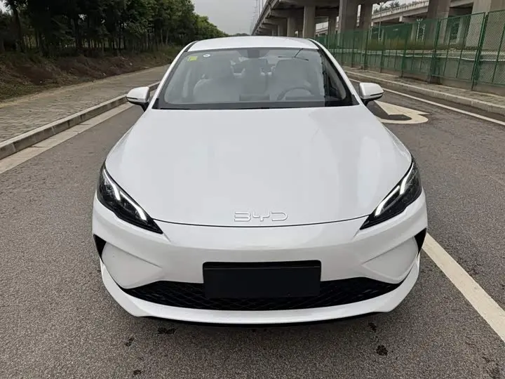 BYD Seal 05 DM-i Hybrid 2026 2026款 DM-i 128KM豪华型
