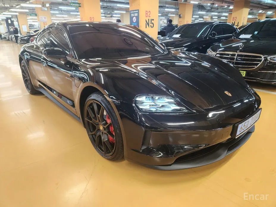 Porsche Taycan 2020 4S