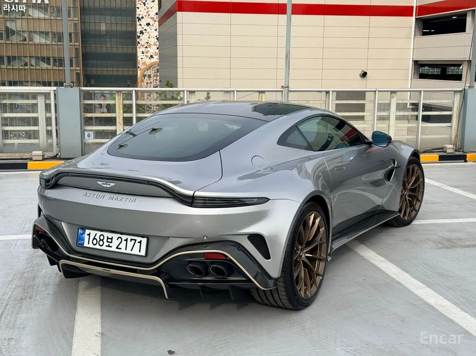 Aston Martin Vantage 2018 4.0 V8 Coupe