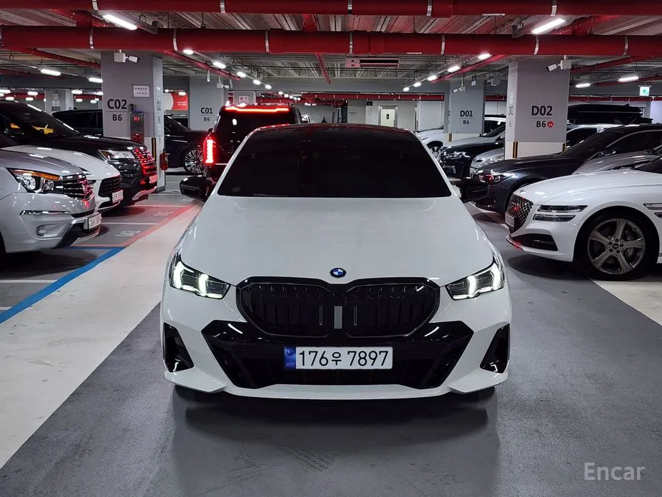 BMW 5 Series 2023 520i M Sport