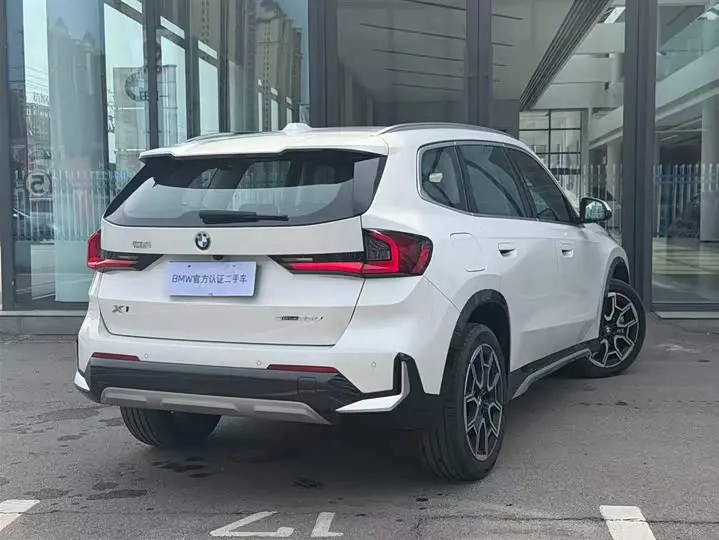 BMW X1 2025 2025款 sDrive25Li X设计套装