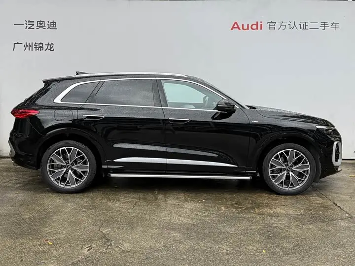 Audi Q5L 2026 2026款 2.0T 千万用户专享版