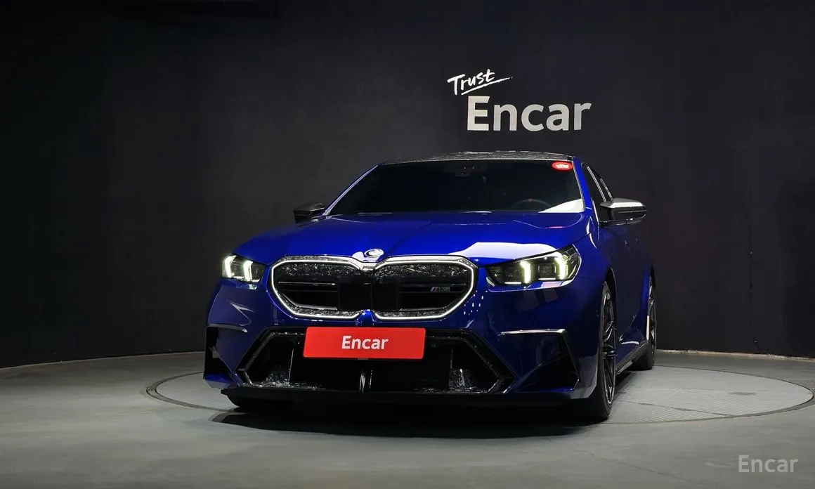 BMW M5 2024 M5 Sedan