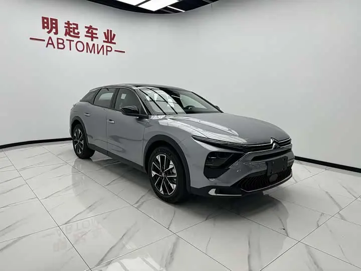Citroen C5 X 2026 2026款 1.6T 国际版