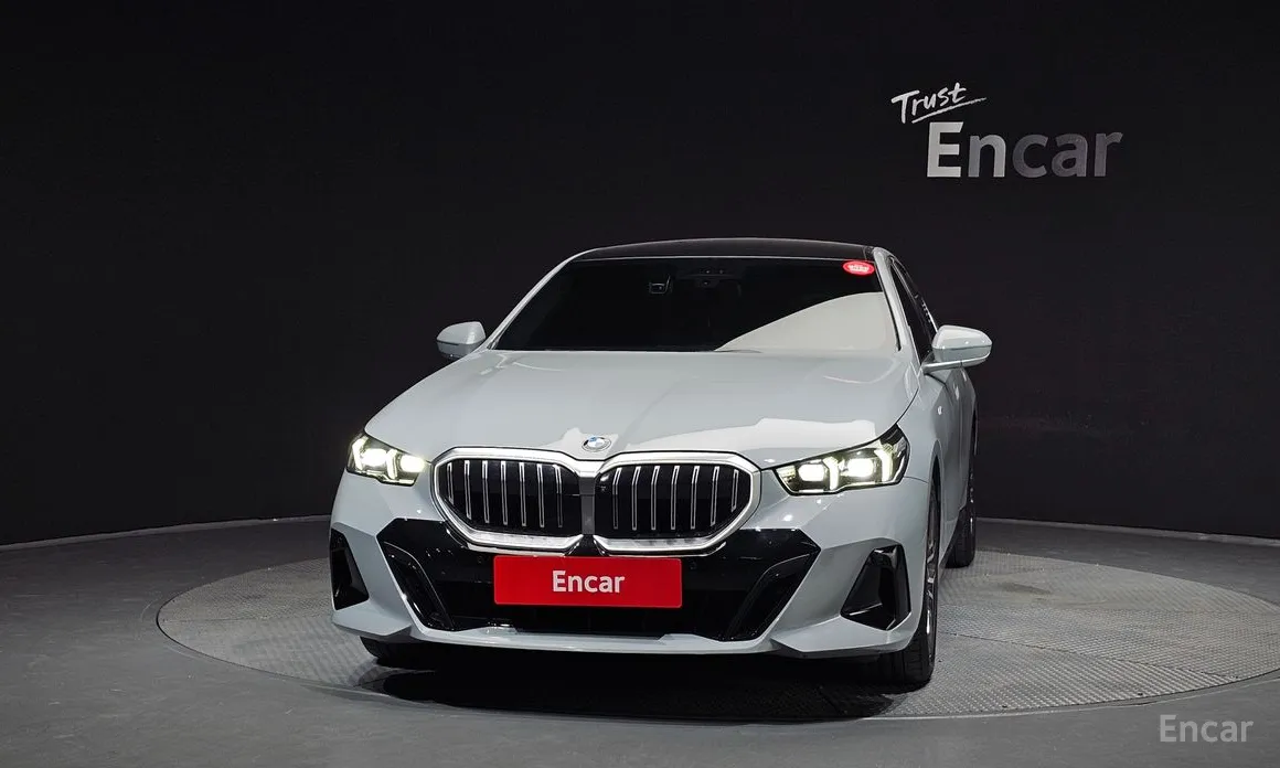 BMW 5 Series 2023 520i M Sport