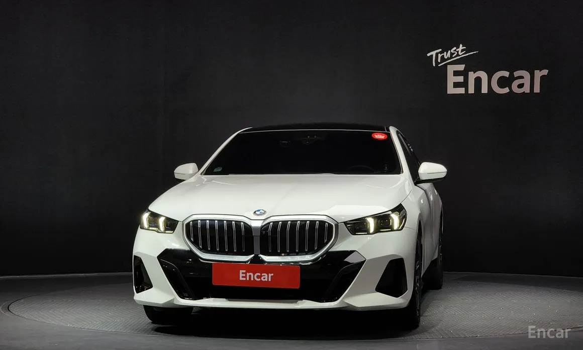 BMW 5 Series 2023 520i M Sport