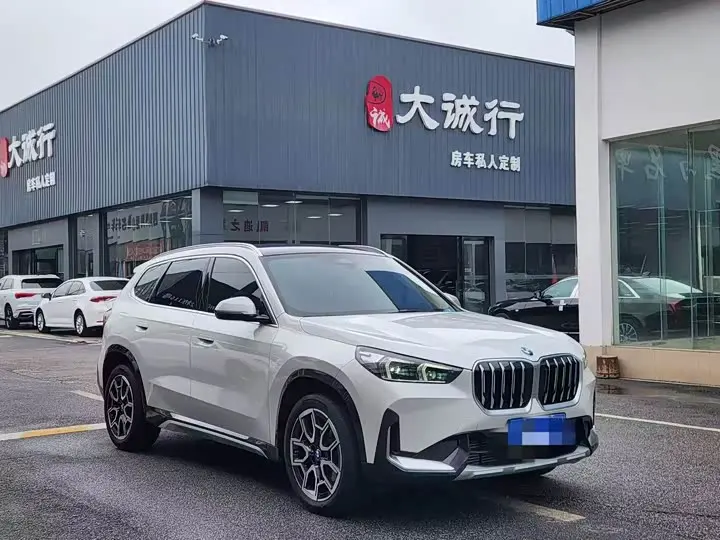 BMW X1 2024 2024款 sDrive25Li X设计套装
