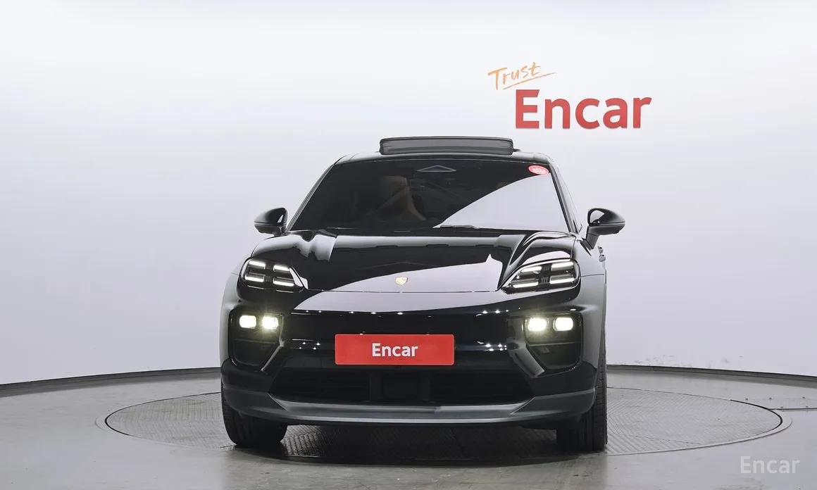 Porsche Macan 2024 Base 4