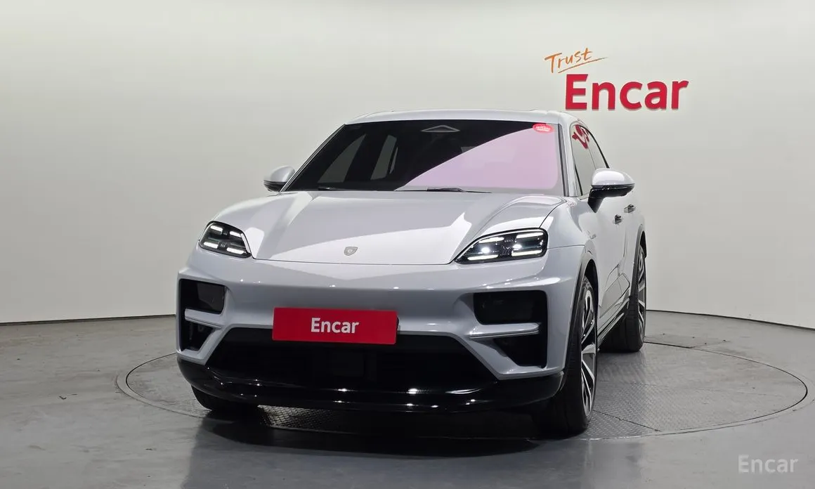 Porsche Macan 2024 Turbo