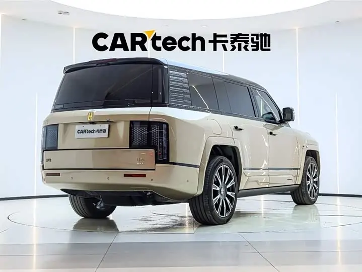BYD Yangwang U8 2025 2025款 鼎世版
