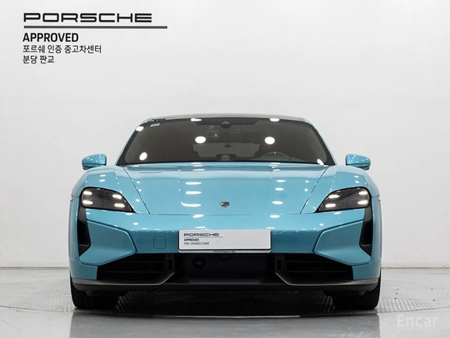 Porsche Taycan 2020 Turbo