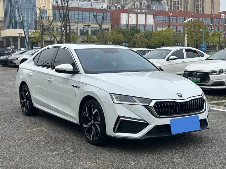 2023 Skoda Octavia Pro