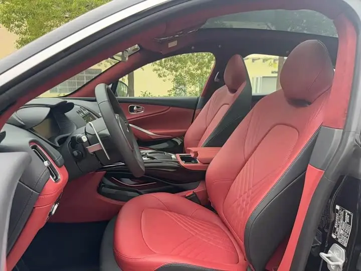 Aston Martin DBX 2024 2024款 4.0T V8