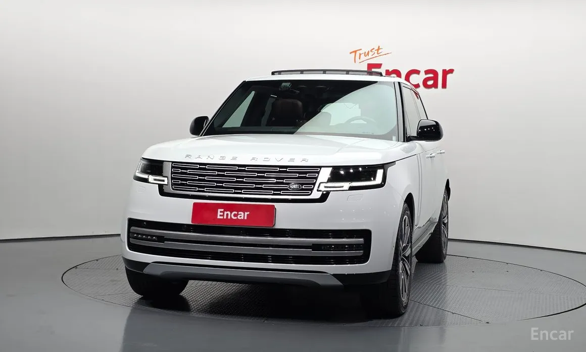 Land Rover Range Rover 2022 P550E AB