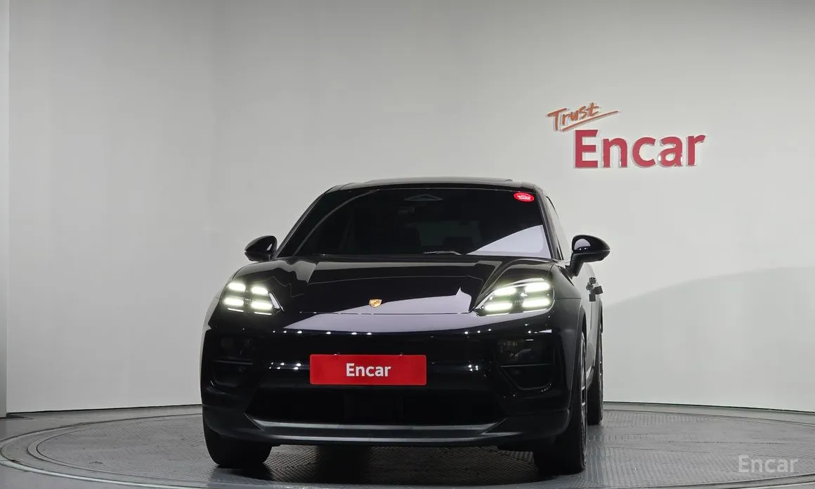 Porsche Macan 2024 Base 4