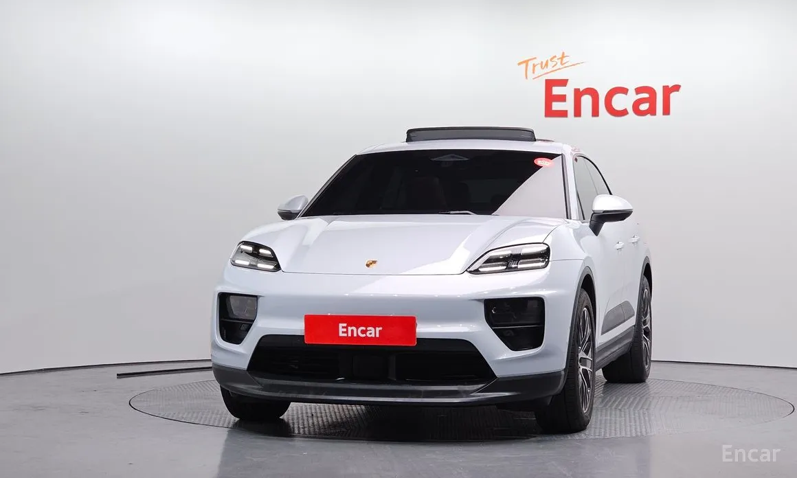 Porsche Macan 2024 Base