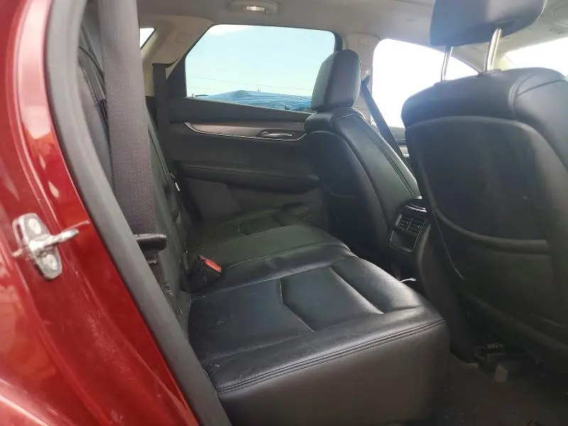 CADILLAC XT5 2018 VIN 1GYKNFRS5JZ103570