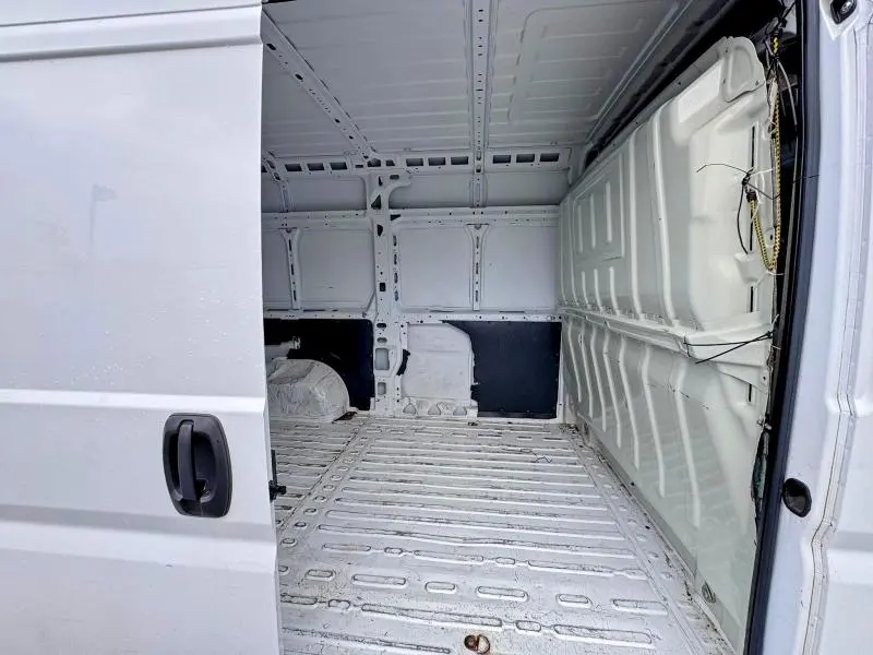 RAM PROMASTER 2019 VIN 3C6TRVCG7KE562875
