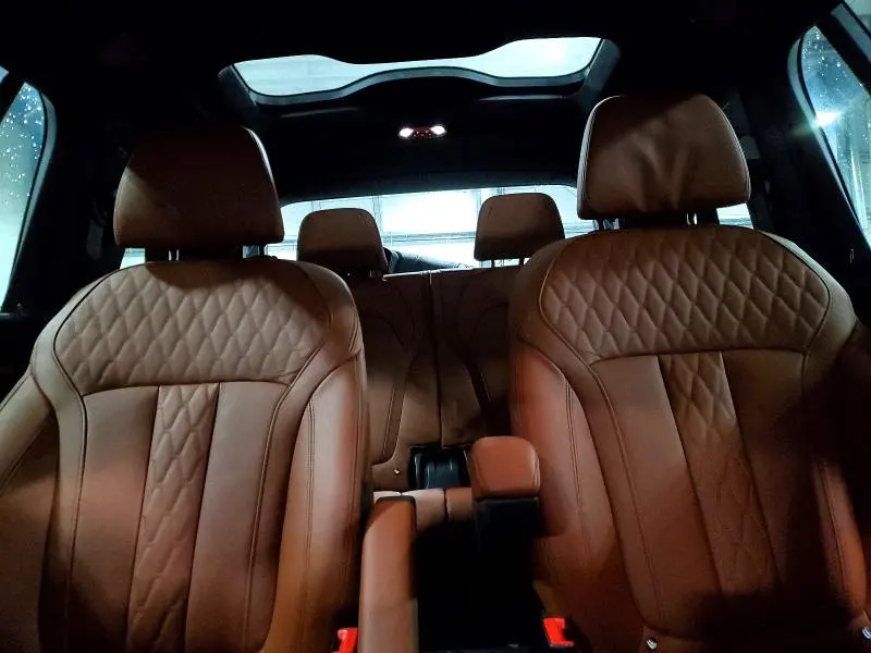 BMW X7 2025 VIN 5UX33EM09S9Y51416
