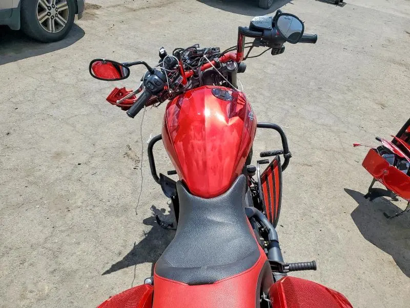 VICTORY MOTORCYCLE 2016