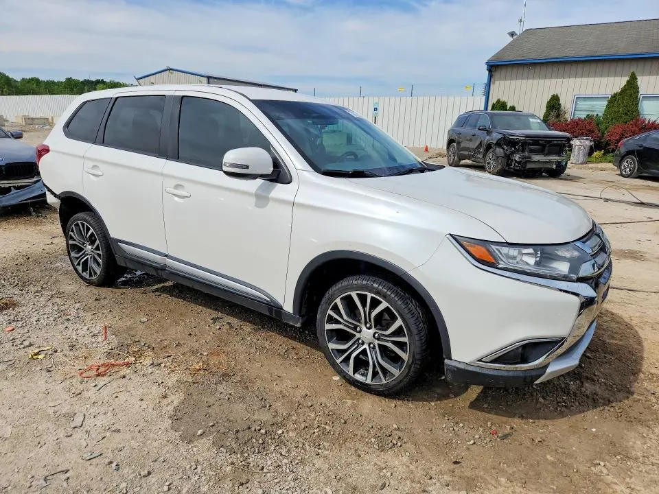 MITSUBISHI OUTLANDER 2016 VIN JA4AZ3A36GZ021567