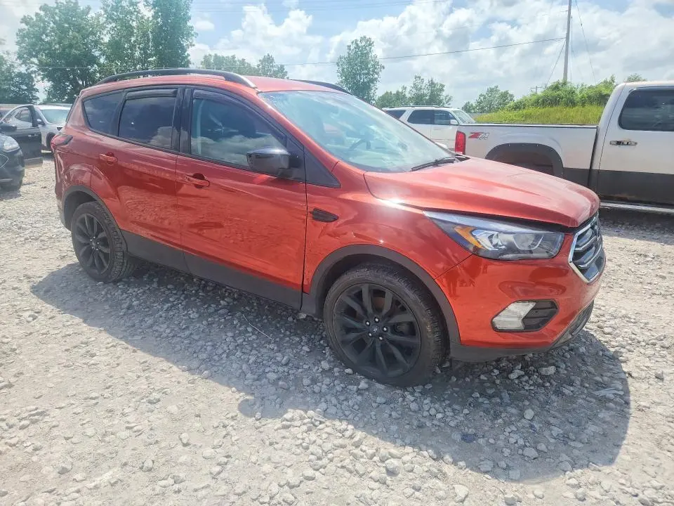 FORD ESCAPE 2019 VIN 1FMCU9GD1KUA51688